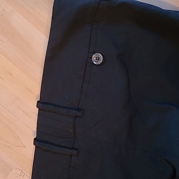 Capri Pants by The Limited - black with stretch - Picture 5 of 11